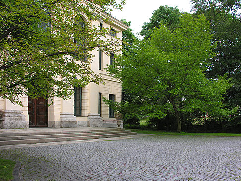 Prinz Carl Palais