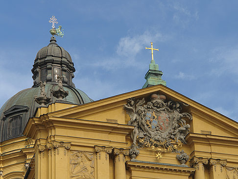 Theatinerkirche Fotos