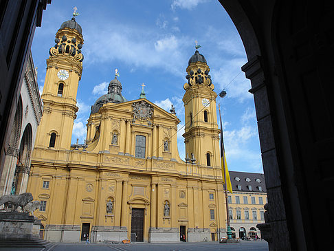 Foto Theatinerkirche - München